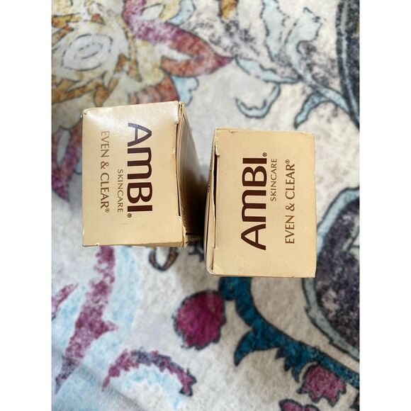 AMBI Skincare Even Clear CC+ Broad Spectrum SPF 30 Sunscreen Medium Dark lot - Picture 7 of 8